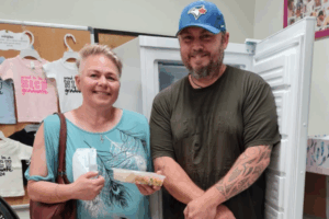 Val and Steve Askew from Topor Bistro delivering a meal to the NICU freezer.